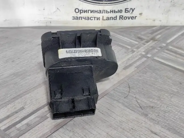 Включатель света DISCOVERY 3 L319 05-09