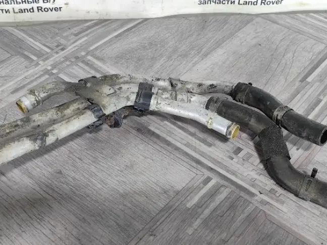 Патрубок печки алюминий Range Rover Sport 3.0