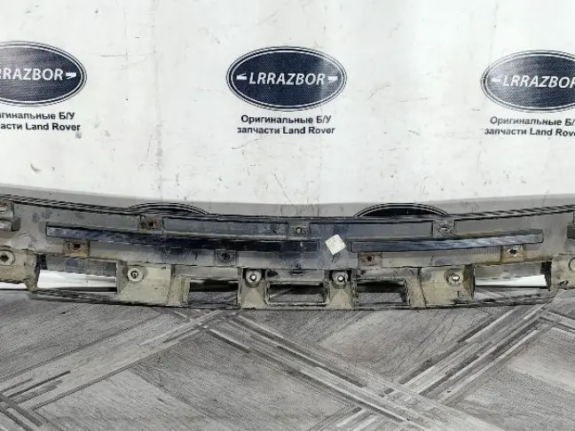 Молдинг стекла багажника Range Rover Sport L320