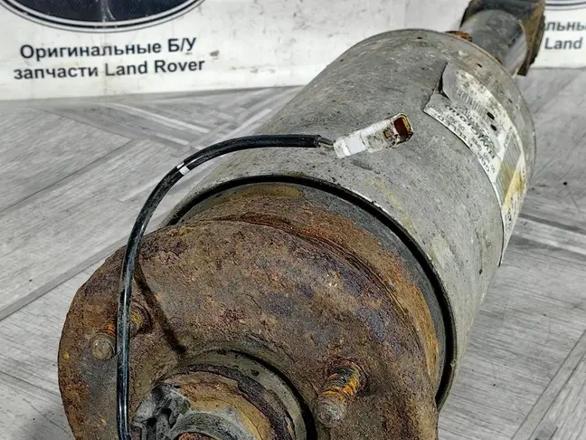 Пневмостойка передняя Land Rover Sport L320 09-13