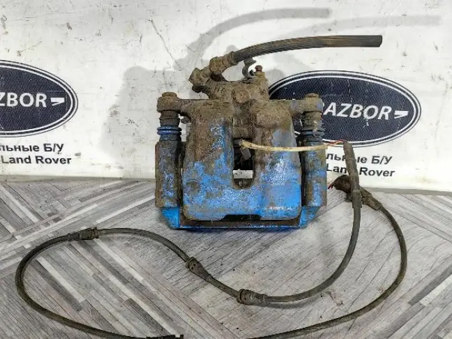 Суппорт правый задний Land Rover Sport L320