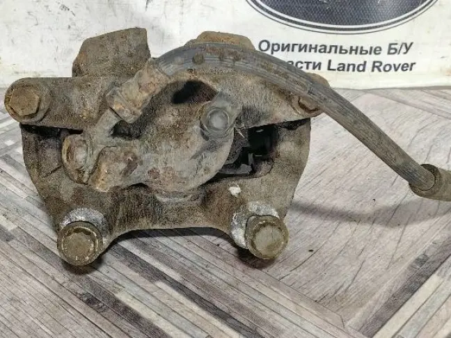 Суппорт левый задний Land Rover Sport L320