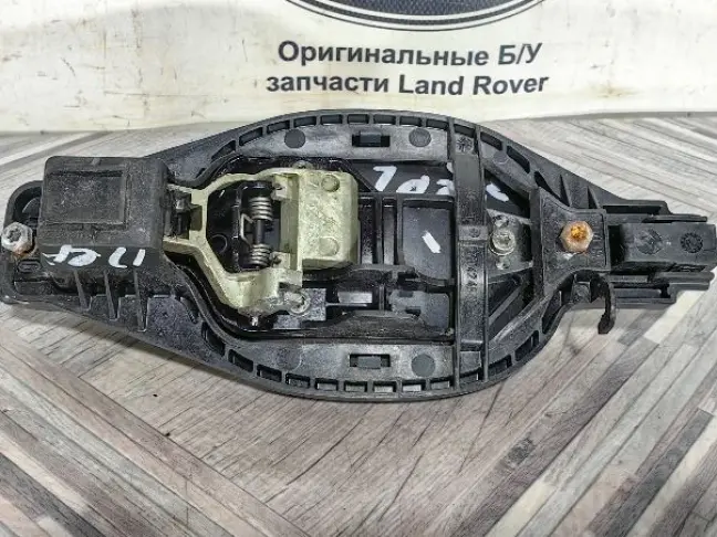 Ручка двери передняя левая Range Rover L322