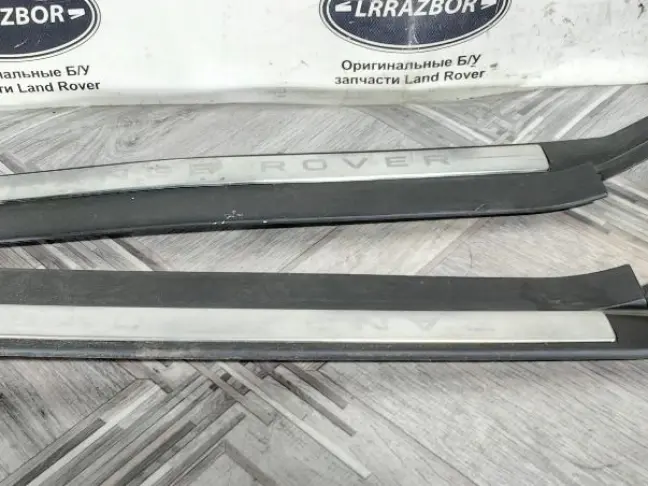 Накладка порога комплект Range Rover Sport L320