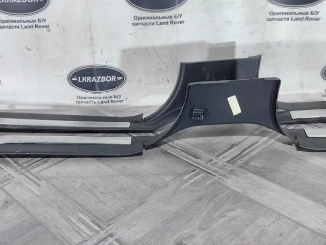 Накладка порога комплект Range Rover Sport L320