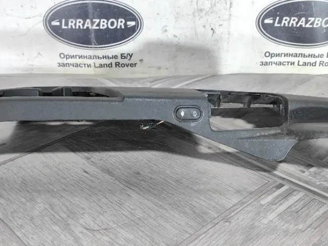 Накладка сидения правая Sport L320 05-09