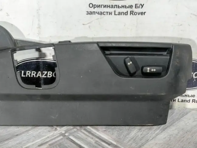 Накладка сидения правая Sport L320 05-09