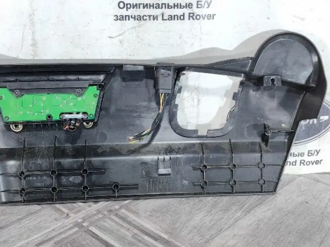 Накладка сидения правая Sport L320 05-09