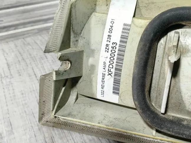 Фонарь заднего хода левый Range Rover L322 02-12