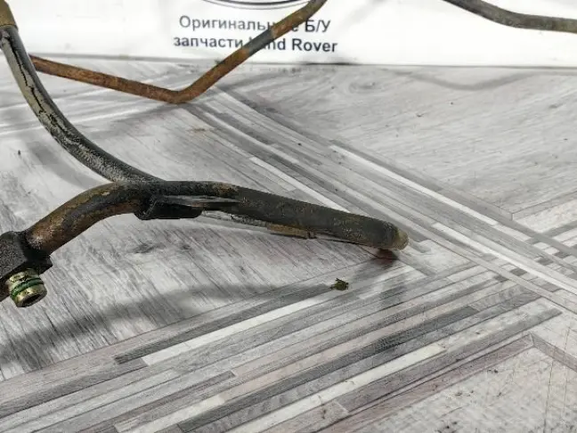 Трубка стабилизатора пер Range Rover L320 3.0 3.6