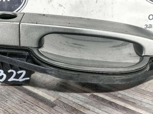 Ручка двери передняя правая Range Rover L322