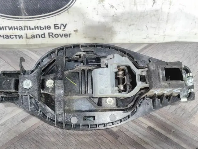 Ручка двери передняя левая Range Rover L322