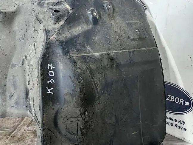 Подкрылок передний левый Range Rover Sport L320