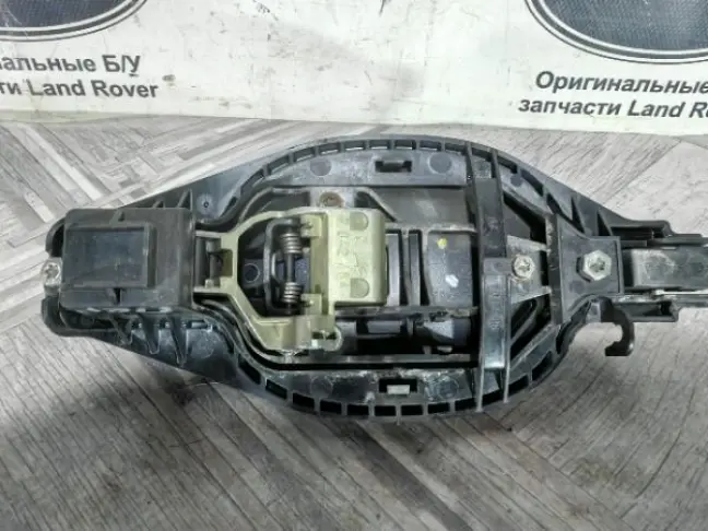 Ручка двери передняя левая Range Rover L322