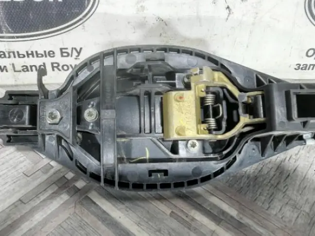 Ручка двери передняя левая Range Rover L322