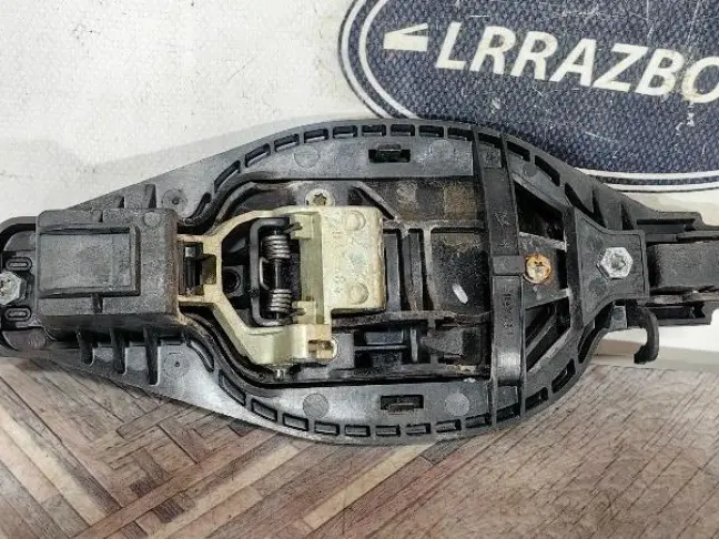 Ручка двери задняя правая Range Rover 3 L322 02-12