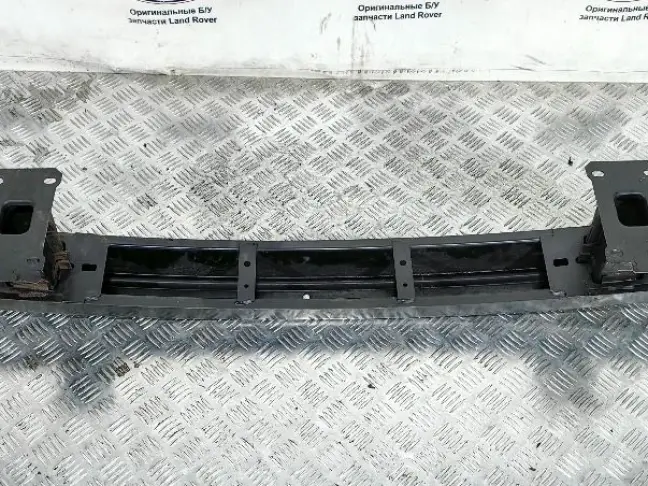 Усилитель переднего бампера Range Rover Sport L320