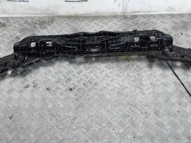 Панель передняя Range Rover Evoque 2 L551