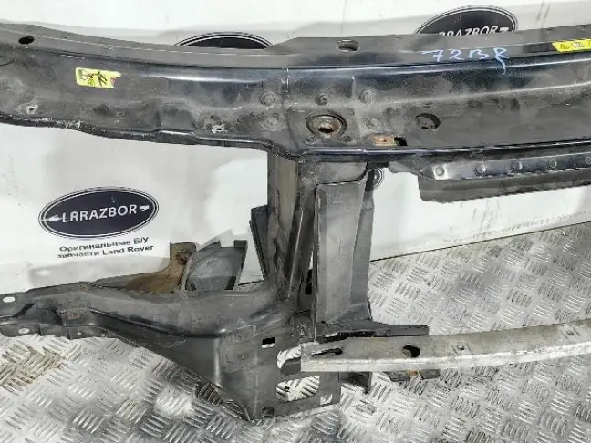 Панель передняя телевизор Range Rover L322 02-05