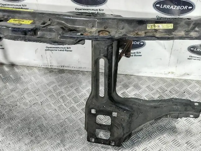 Панель передняя телевизор Range Rover L322 02-05