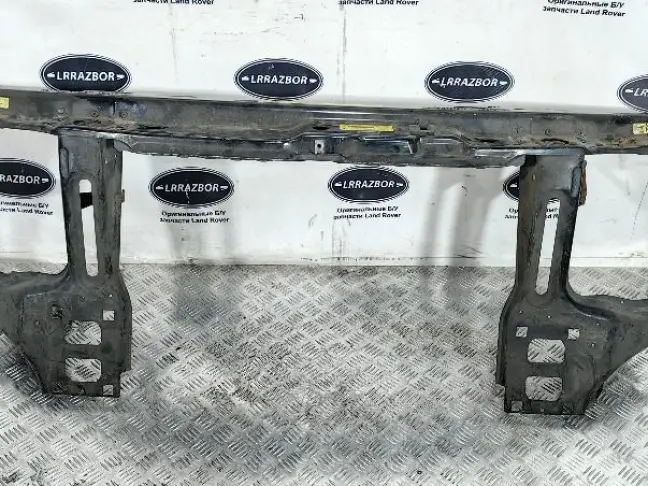 Панель передняя телевизор Range Rover L322 02-05