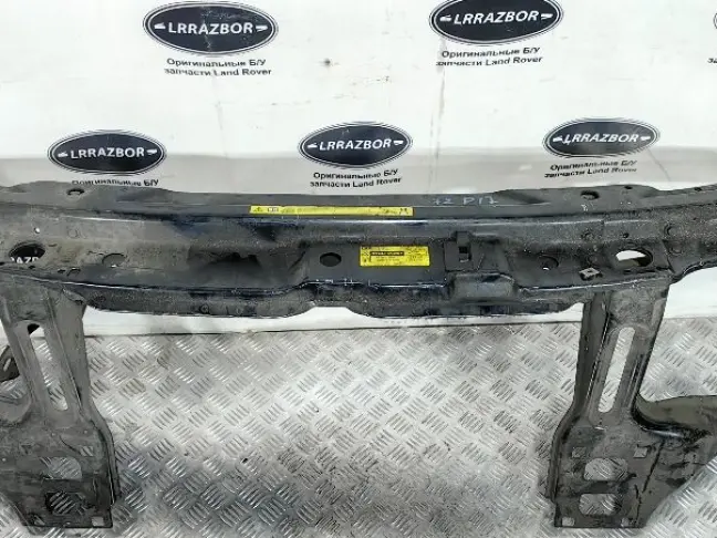 Панель передняя телевизор Range Rover L322 02-05