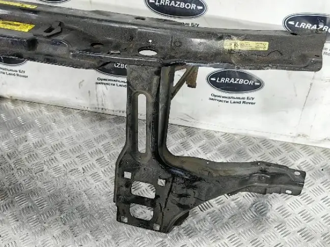 Панель передняя телевизор Range Rover L322 02-05