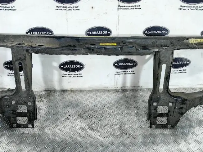 Панель передняя телевизор Range Rover L322 02-05