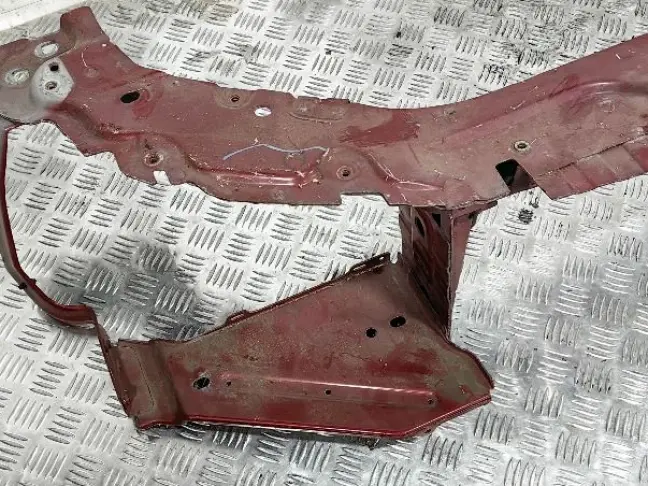 Панель передняя Land Rover Freelander 2 2007-2014