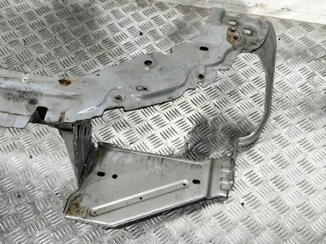 Панель передняя Land Rover Freelander 2 2007-2014