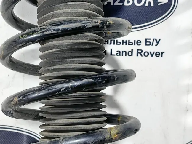 Амортизатор передний прав Land Rover Freelander 2