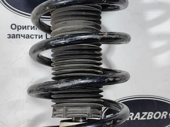 Амортизатор передний прав Land Rover Freelander 2