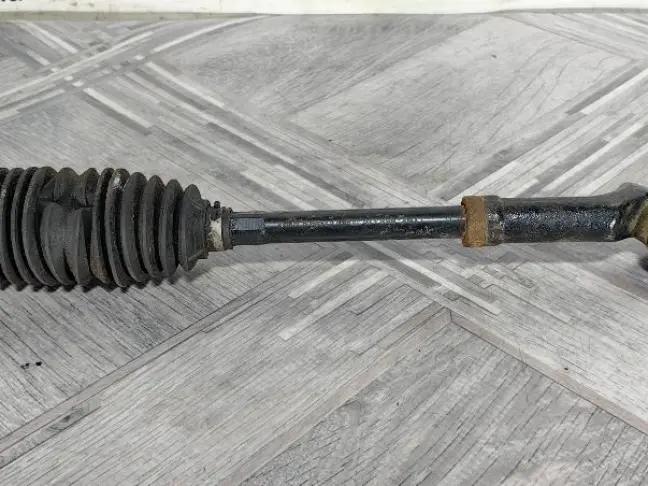 Тяга рулевая с наконечником правым Freelander 2