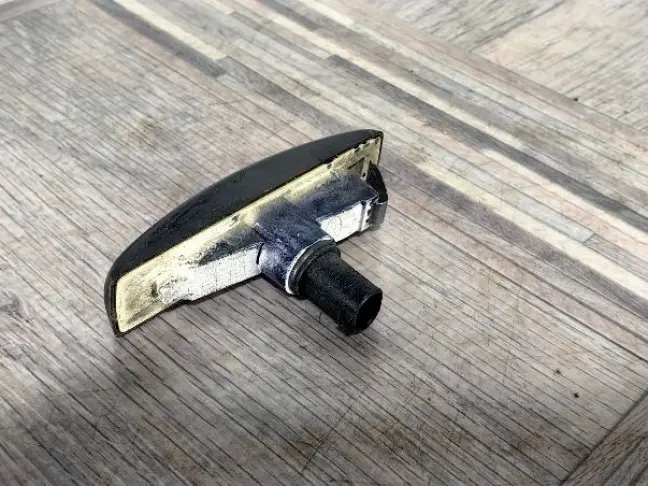 Указатель поворота Land Rover DISCOVERY 3/4 L319