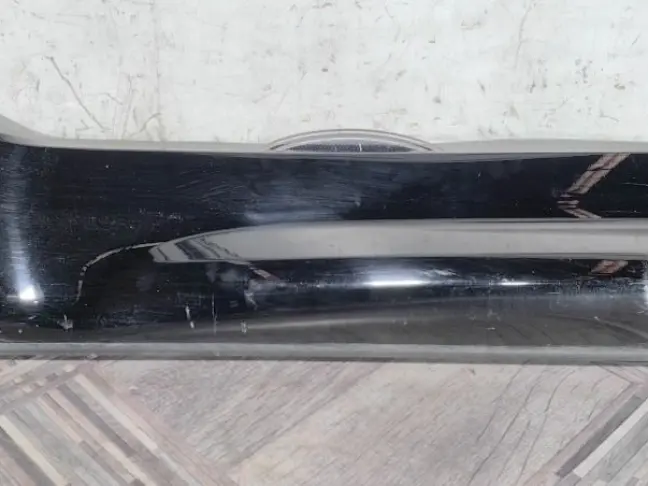 Молдинг двери задний правый Range Rover Sport 320