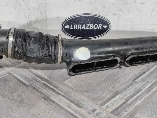 Воздухозаборник правый Range Rover Sport 2 L494