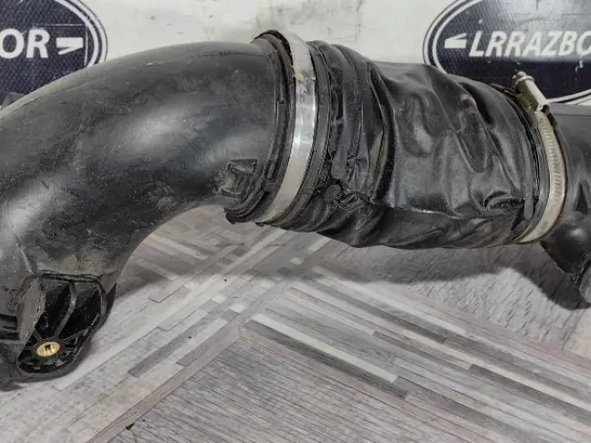 Воздухозаборник правый Range Rover Sport 2 L494