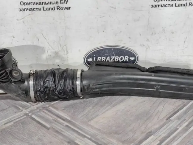 Воздухозаборник правый Range Rover Sport 2 L494
