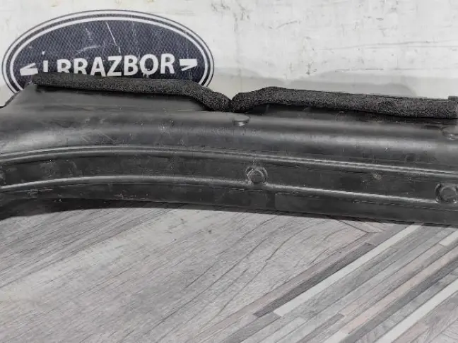 Воздухозаборник правый Range Rover Sport 2 L494