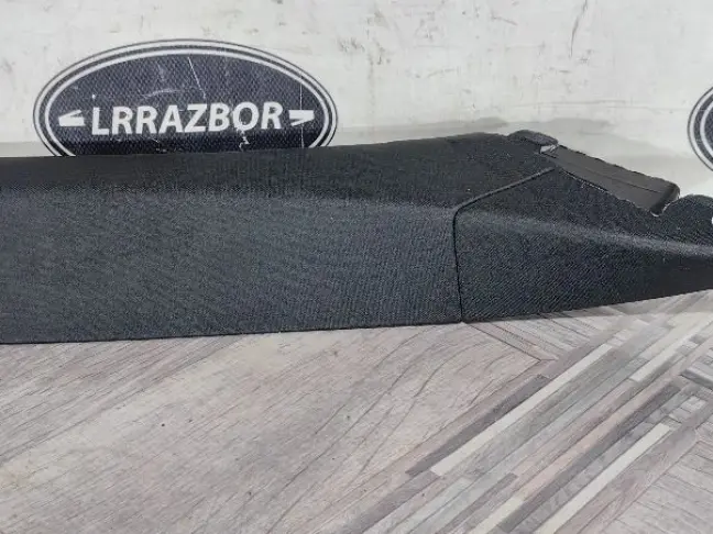 Обшивки стоек лобового стекла Range Rover L494