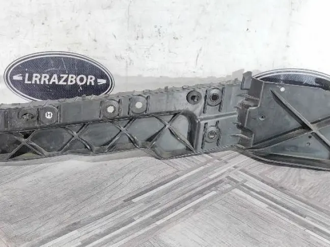 Кронштейн заднего бампера Range Rover Sport 2 L494