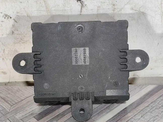 Блок управления дверью Range Rover Sport 2 L494