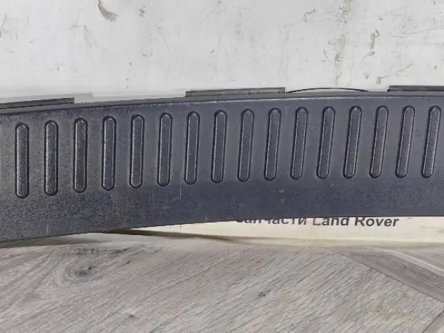 Накладка заднего бампера Range Rover Sport L320