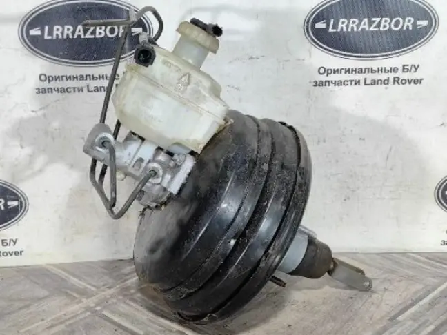 Вакуумник тормозной DISCOVERY 3 L319 05-09