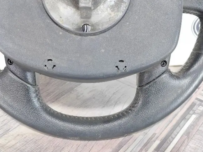 Руль Land Rover DISCOVERY 3 L319  2005 - 2009