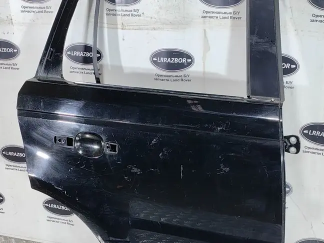 Дверь задняя правая Range Rover Sport L320 05-12