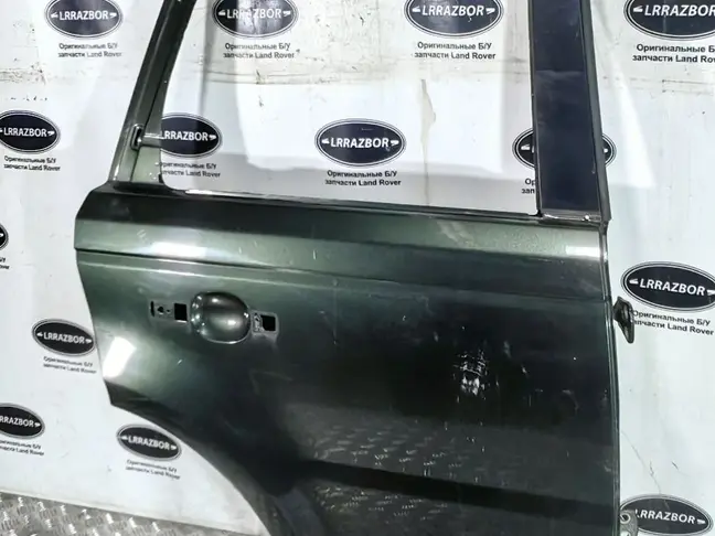 Дверь задняя правая Range Rover Sport L320 05-12