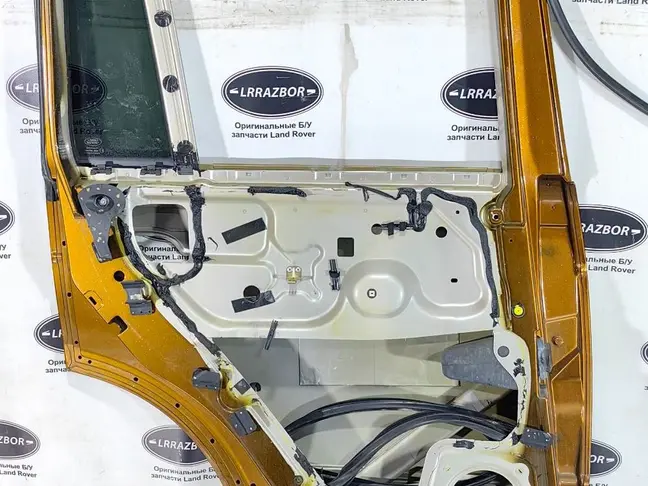 Дверь задняя левая Range Rover L322 2002-2012