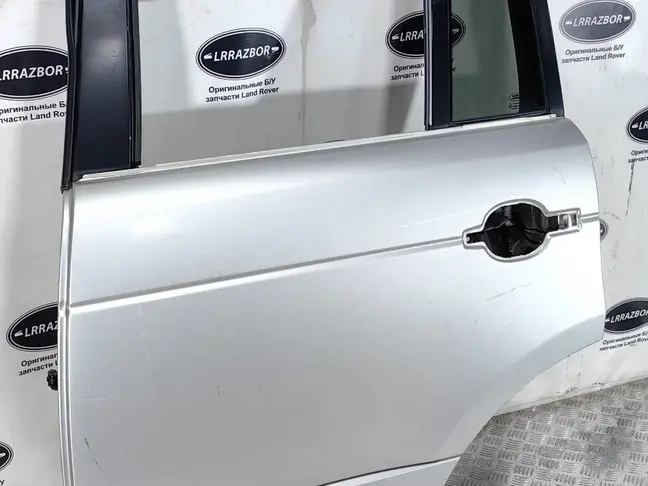 Дверь задняя левая Range Rover L322 2002-2012