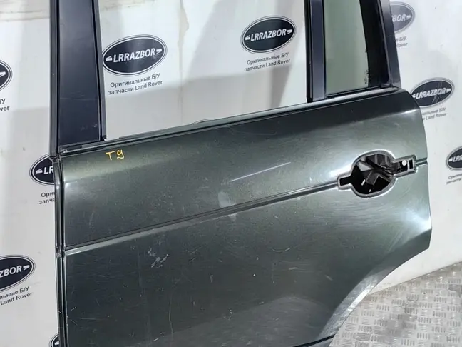 Дверь задняя левая Range Rover L322 2002-2012